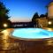 Private Lux Vila Mila with swimming pool by the Danube, sleeps 18 - Smederevo