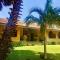 Khomba Beach House