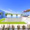 Villa Solaris Heated Pool & Jacuzzi - Georgioúpoli