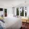 Fernglen Forested Beach Retreat