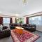Courtside Quarters - Waihi Beach Holiday Home