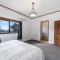 Courtside Quarters - Waihi Beach Holiday Home