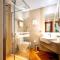 Al Liwan Suites Rawdat Al Khail