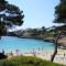 Sea frontline Apartment Charo Pool and Wifi