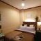 Golden Swallow Hotel