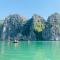 Angela House Halong