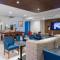 Holiday Inn Express Hotel & Suites Dallas South - DeSoto by IHG