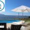 Villa Quinze - Luxurious 3 bedroom Villa with private pool and games room & amazing views - Ponta Delgada