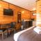 Parklands Motorlodge & Holiday Park