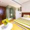All Seasons Lodge Breakfast&Lift&Free Laundry &Book tickets &Downtown Location and English Service All Seasons Lodge Breakfast&Lift&Free Laundry &Book tickets &Downtown Location and English Service
