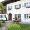 Bild 5 Sterne Ferienhaus Gut Stohrerhof am Ammersee in Bayern bis 11 