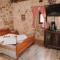 The old stable 1861 - إيموتسكي