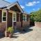 Oak Tree Cottage, Charming, Rural New Forest Home - Boldre