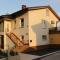 Apartment and room Anica