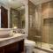 Poolside Bliss with Private Terrace & Jacuzzi - 图卢姆