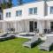 Bianco House Apartments