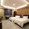 The King Hotel