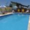 Estúdio em maresias com ar condicionado e piscina - Maresias