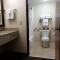 AmericInn by Wyndham Thief River Falls