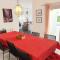 Sunset Villa by Laranjal Rentals