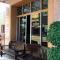 Suriwong Chumphon Hotel