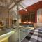 Platinum hotel