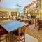AmericInn by Wyndham Grand Forks