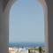 Amphitrite Suites Santorini - Vóthon