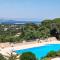 Maison charmante à Cogolin avec vue sur la mer et piscine - 孔格林