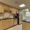 Navarre Towers Condos - نافار