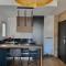 Pearl City View Apartment