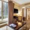 Omni Berkshire Place