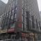 7Days Premium Shijiazhuang East Railway Station Shenghe Square Branch