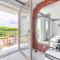 Good Day Apartments- private parking new town