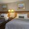 Howard Johnson by Wyndham Downtown Kamloops - Kamloops