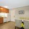 La Quinta Inn & Suites by Wyndham The Woodlands Spring - Spring