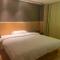 7Days Inn Yunfu Luoding Central