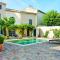 Maison de charme à Mollégès avec piscine privée