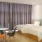 7Days Inn Chongqing Longtou Temple North Train Station North Plaza Branch
