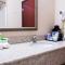 Holiday Inn Express Hotel & Suites Acme-Traverse City by IHG