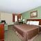 Howard Johnson by Wyndham Newark Airport - Newark