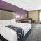 La Quinta by Wyndham College Station South