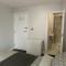 Blueville House, Bluewater, 4 Bedroom Houses, Greenhithe, Dartford, Kent-Hosted by Castile Accommodations Ltd