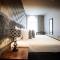 Hotel 115