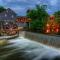 Daya, Hot Tub, Pool Table, 1089 of FREE Attraction tickets for each paid day, Dollywood and More!