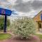 Motel 6 Elkhart, IN