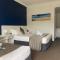 Blue Pelican Motel