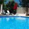 Family House with Pool in Kritou Tera