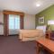 Days Inn & Suites by Wyndham Rochester South