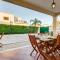 Altura Prime - 5 Suites, Private Pool and Parking, Walk to Beach